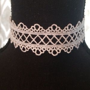 Choker necklace